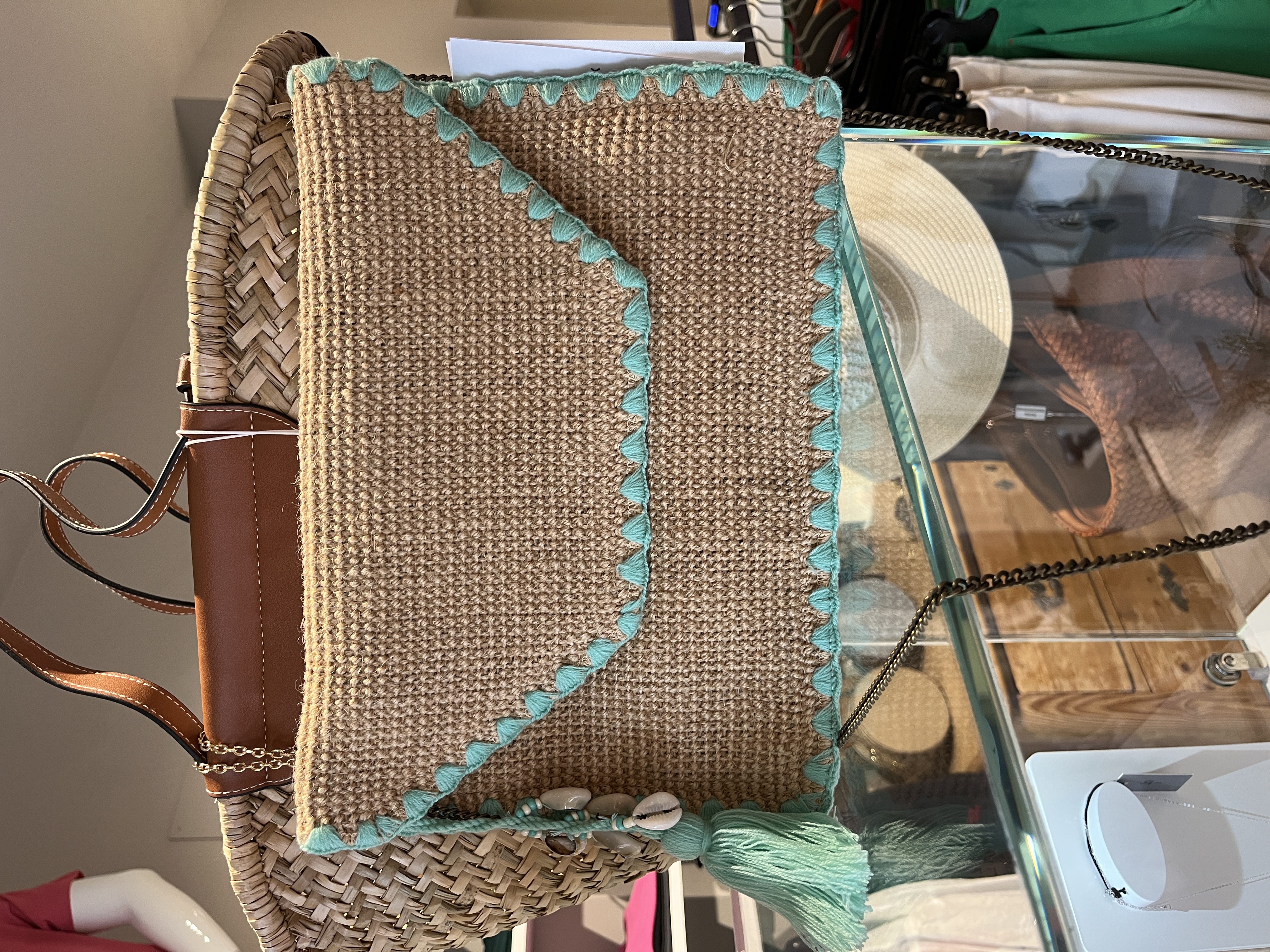 Pochette in verschiedenen Farben